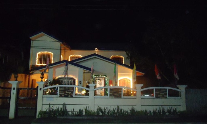 Donsol Casa | Donsol Aguluz Homestay