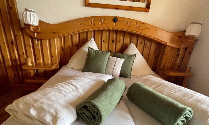 Lieserhofen Cabaña | Doppelzimmer mit Balkon und Seeblick - Gasthof-pension Perauer