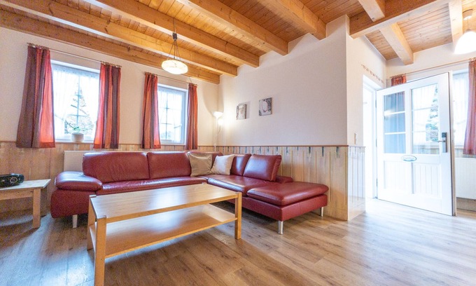 Niederberndorf Casa | Doppelhaus - Doppelhexe