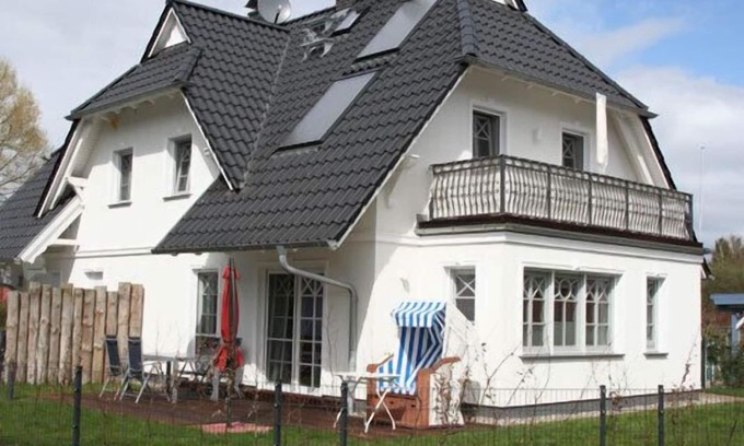 Born auf dem Darss Casa | Doppelhaushälfte mit Balkon und Terrasse in Ruhiger Lage