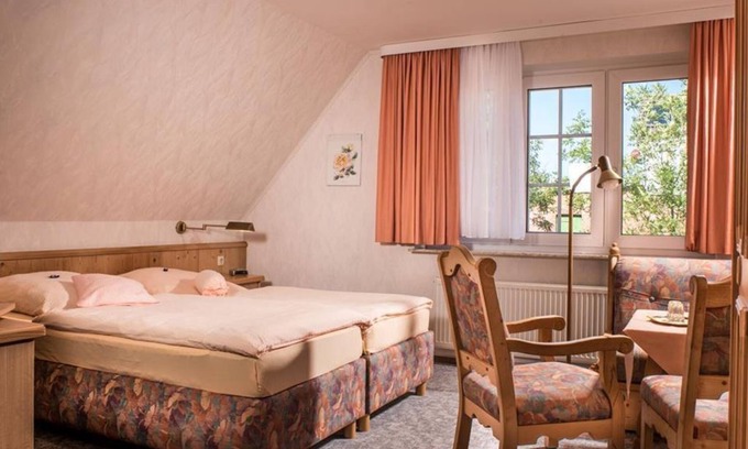 Welt Cama Y Desayuno | Doppelzimmer 3 - Pension Wiesengrund