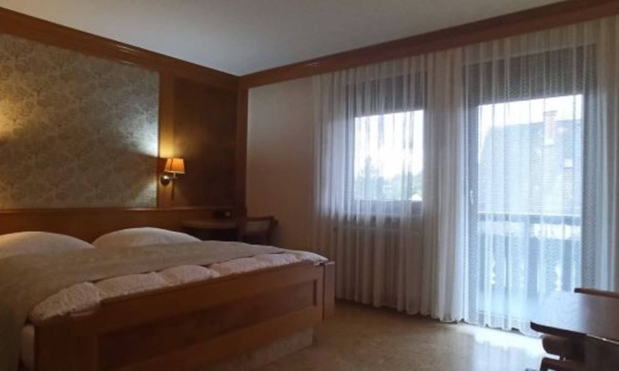Donaueschingen Apartamento | Doppelzimmer Comfort, Retro mit Balkon, 1 Doppelbett