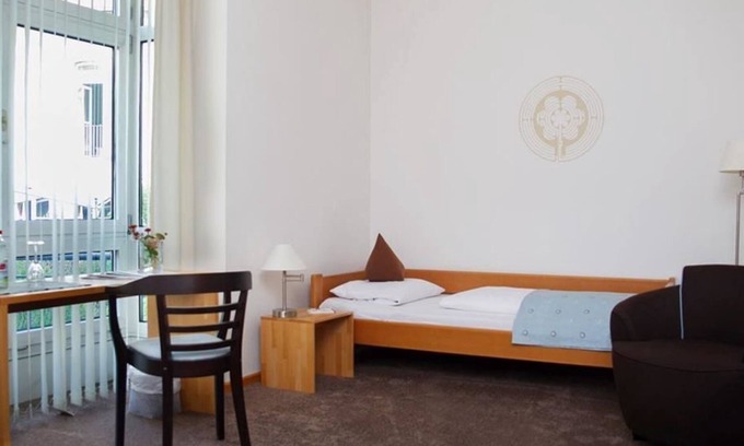 Klingenmuenster Casa | Doppelzimmer, Dusche, WC, Standard Twin - Stiftsgut Keysermühle Ggmbh