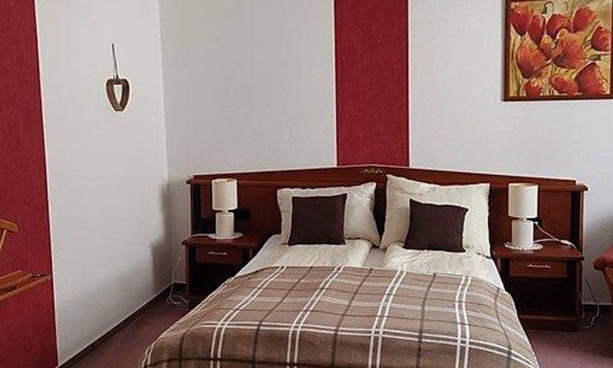 Fichtelberg Casa | Doppelzimmer, Dusche, WC, 1 Schlafraum - Wild West Gasthaus