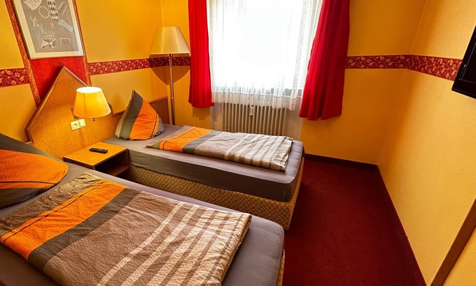 Erlangen Apartamento | Doppelzimmer für 2 Gäste mit 18m² in Erlangen