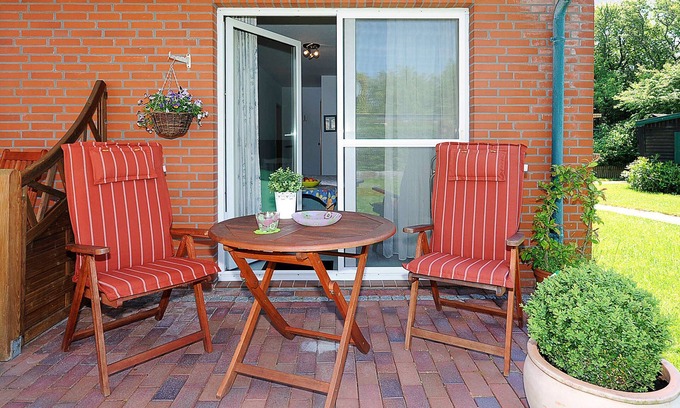 Neuharlingersiel Casa | Doppelzimmer Groß mit Terrasse - Hotel Garni Haus Am Meer