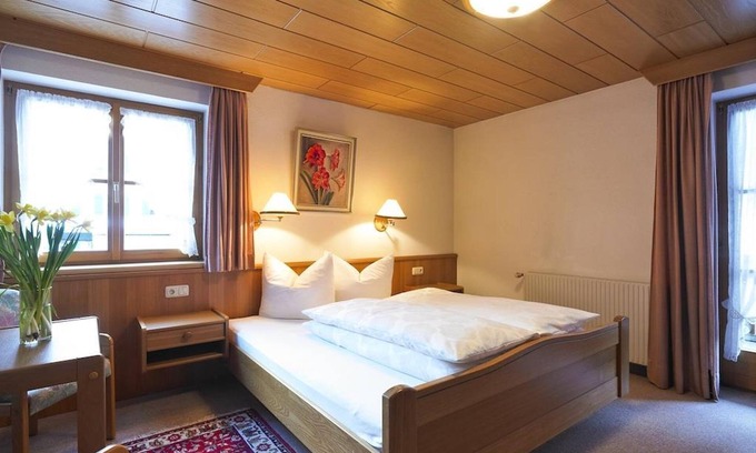 Dalaas Apartamento | Doppelzimmer - Haus Erne