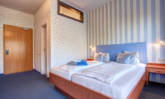 Ahlbeck Casa | Doppelzimmer mit Meerblick und Balkon 1 - Hotel Villa Seeschlößchen 3