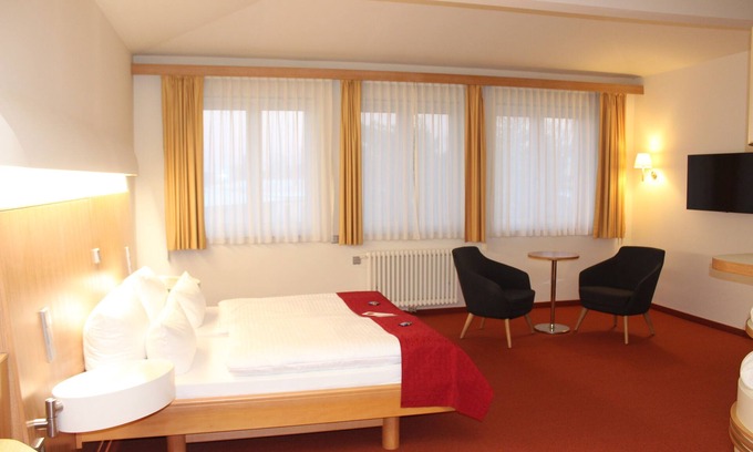 Rheinsberg Apartamento | Doppelzimmer Standard Urban mit Dusche und WC