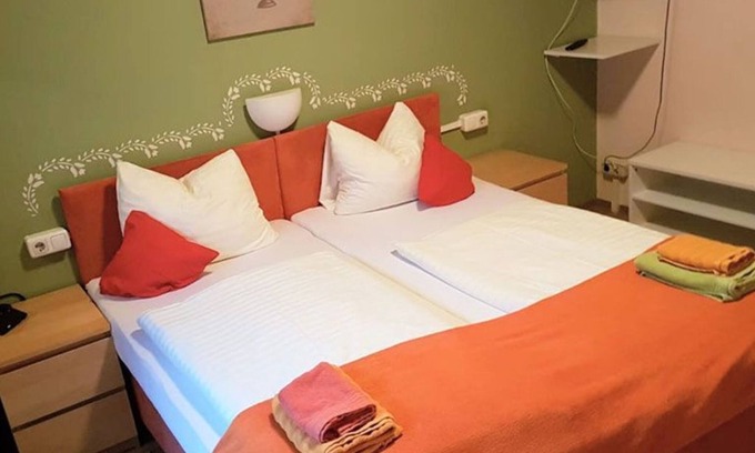 Mondsee Apartamento | Doppelzimmer Standard - Pension Göschlberger