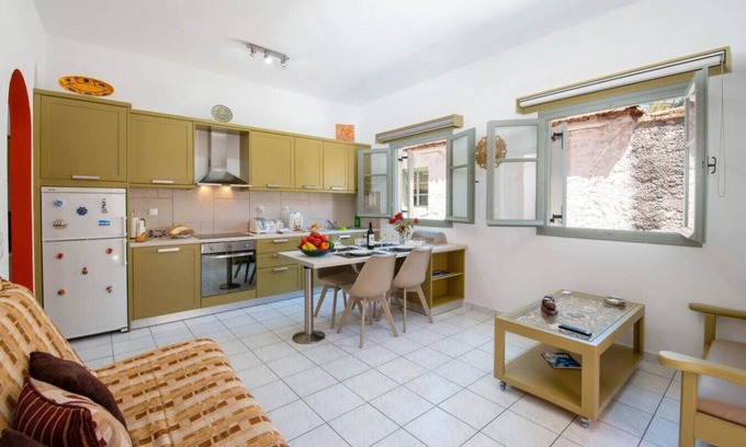 Gaios Apartamento | Dora II Studio - Simple, sweet getaway