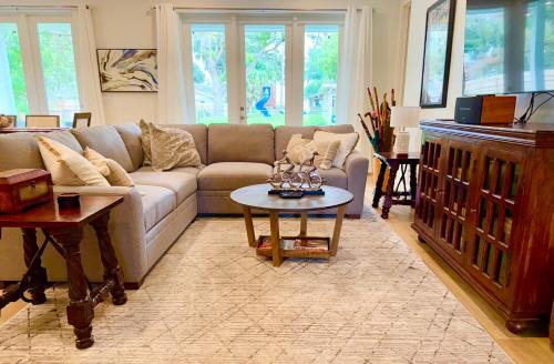 Mount Dora Casa | Dora's Heart New 3br King Bed Brand New