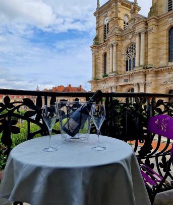 Vitry-le-Francois Casa | Dormez chez l'écureuil