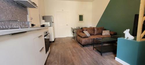 Neris-les-Bains Apartamento | Dormiraneris Résidence Amaryllis