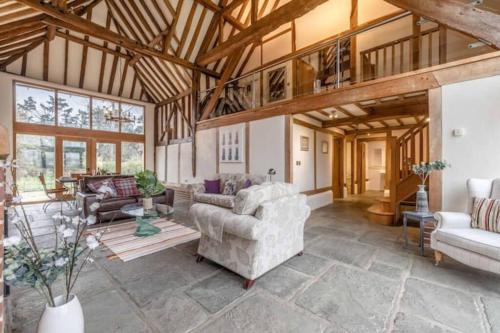 Bray on Thames Casa | Dorney,Windsor Family Getaway with Hot Tub