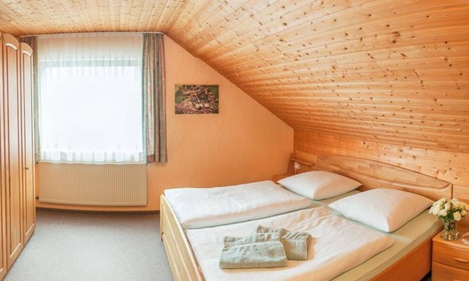 Trittenheim Apartamento | Habitación Triple Dornfelder - Ferienweingut Wolfgang Bollig - Inh. M. Bollig