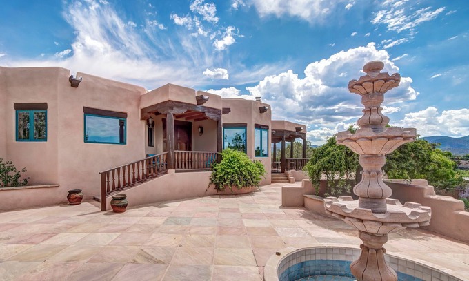 Santa Fe Casa | Dorthia Garden Retreat & Views