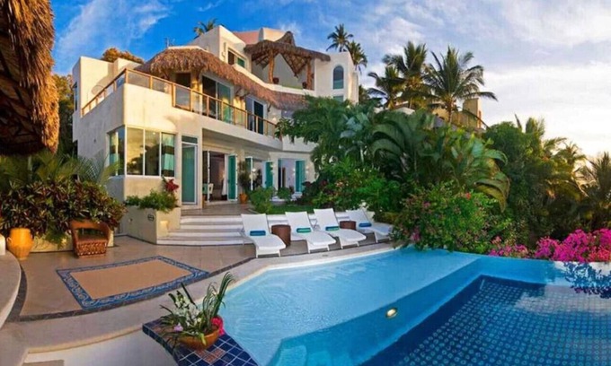 Condominios La Punta Apartamento | Impresionante 9000 pies cuadrados Casa Dos Palapas- Chef incluido