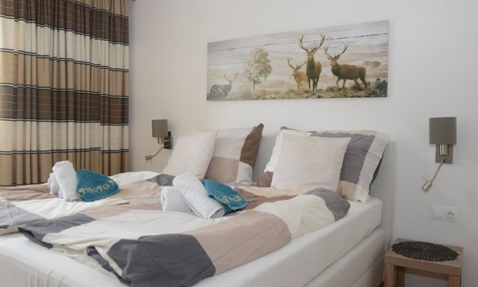 Klopein am Klopeiner See Cama Y Desayuno | Double room 2 with terrace - Pension Eule