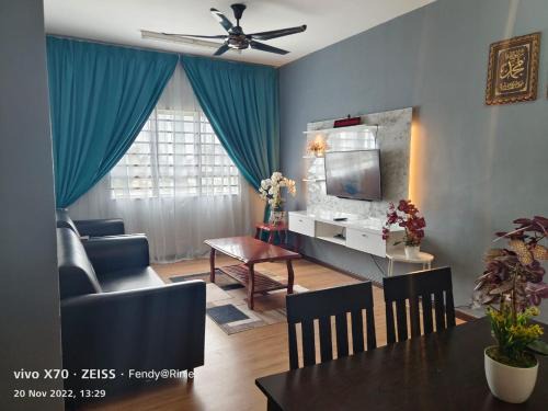 Kampung Ladang Tok Pelam Apartamento | Double A Homestay apartment ladang tokpelam