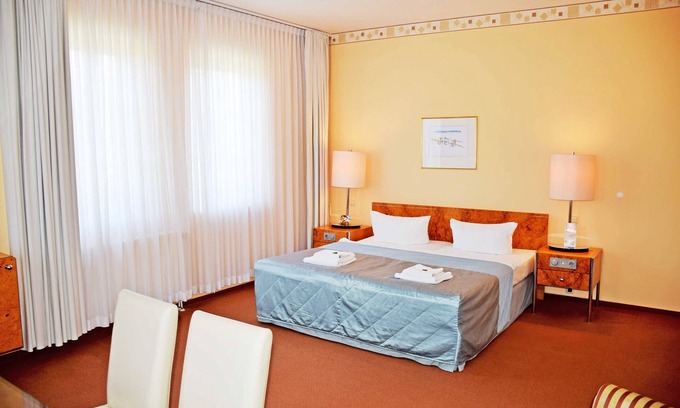 Lobbe Casa | Doble A - Este pequeño hotel y apartamentos en Mönchgut!