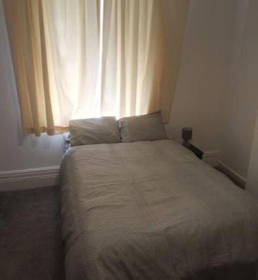 Burnley Casa | Double-bed (E1) close to Burnley city centre