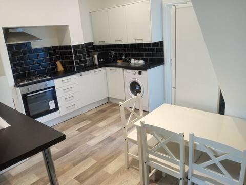 Burnley Casa | Double-bed (G2) close to Burnley city centre