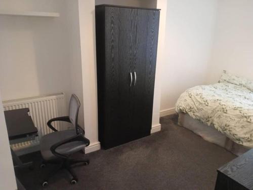 Burnley Casa | Double-bed (G4) close to Burnley city centre