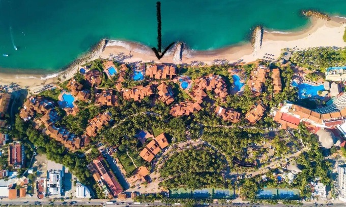 Puerto Vallarta Complejo | Double bed hotel room