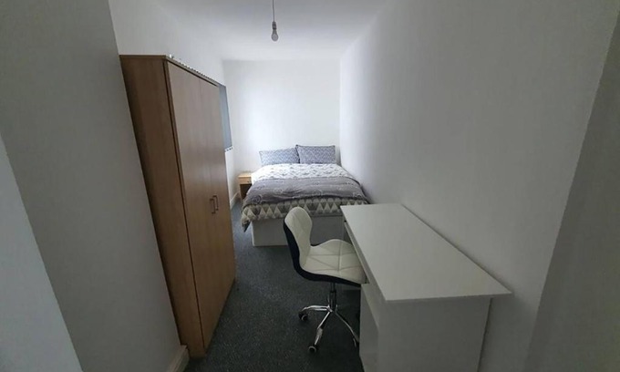 Burnley Casa | Double Bed Room L2 Burnley