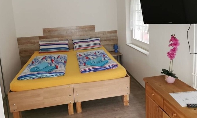 Elmenhorst/Lichtenhagen Apartamento | Double room for 3 guests with 30m² in Elmenhorst/Lichtenhagen (156977)