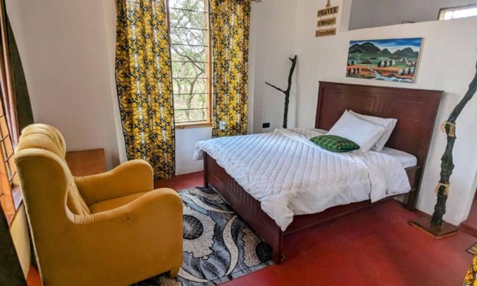 Mikumi Casa | Double G safaris and Camp Mikumi - Luxury Triple Room 3