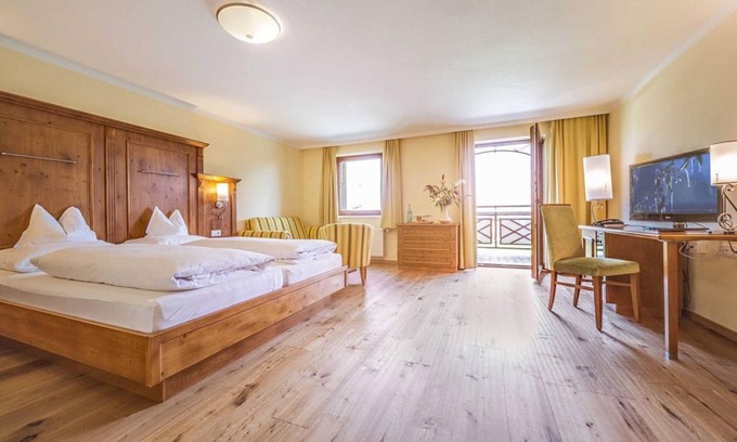 Pertisau Casa | Double room "Rotkehlchen" with breakfast 4 - Hotel der Wiesenhof