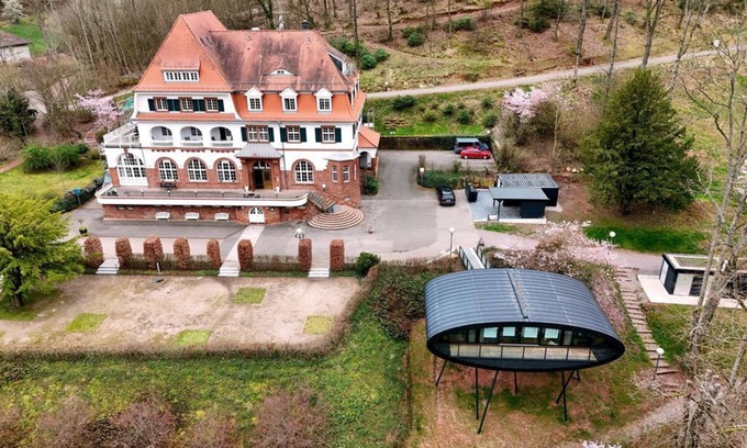 Annweiler am Trifels Cama Y Desayuno | Habitación doble, ducha, aseo, tranquila - Kurhaus Trifels Seminarhotel GmbH