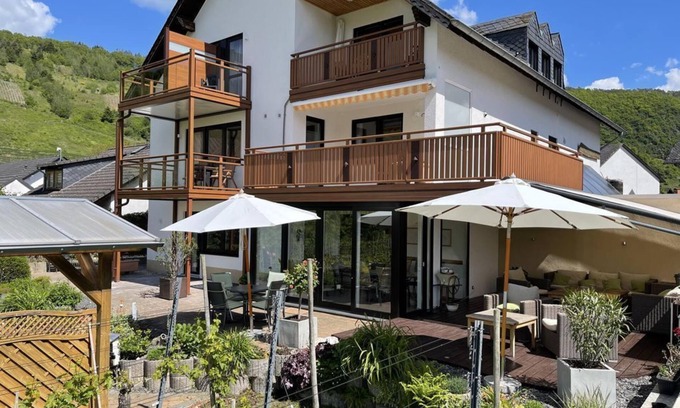 Wolf Cama Y Desayuno | Double room 8 - Gäste- und Weinhaus Haus Schatzgarten