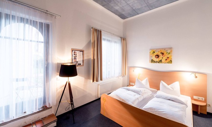 Magdeburg Casa | Doble basico con terraza - Arthotel Magdeburg GmbH