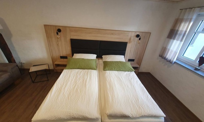 Alken Apartamento | Double room Bleidenberg - accommodation in the Brandgasse