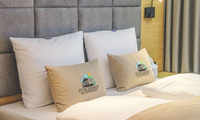Steeg Casa | Double room Enzian - Hotel Styrolerhof KG