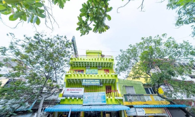 Kalapettai Hotel | Double Room - Happy Inn