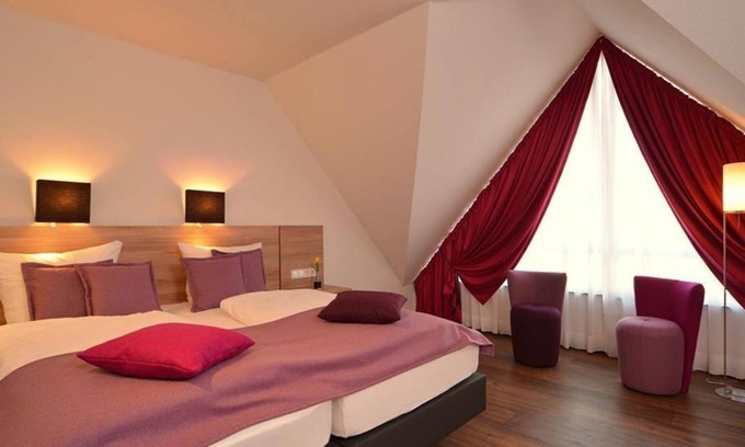 Mainz-Bingen Casa | Habitación doble, Ducha, Aseo - Das Crass: Wein-Wirtschaft-Hotel