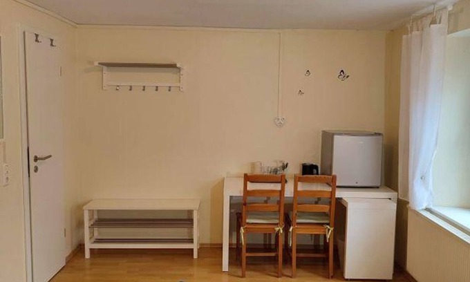 Kreuzweiler Cama Y Desayuno | Habitación triple ducha / WC / TV - Schloss Thorn