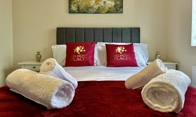 Peterborough Casa | Double Room - Stamford, Lincs