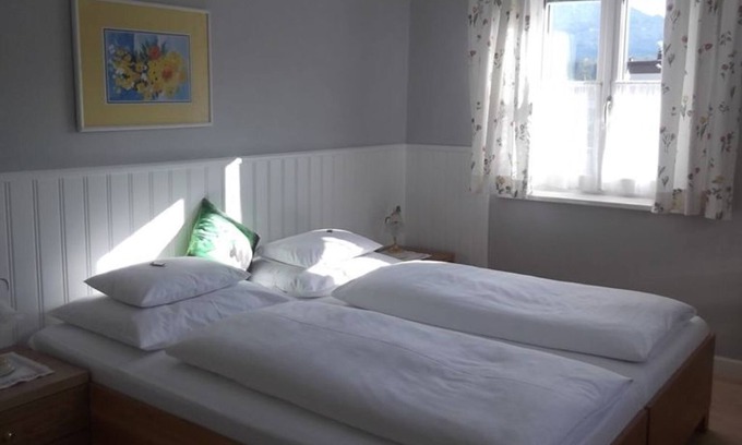 Mondsee Casa | Habitación doble standard sin balcón Nr. 15 - Hotel Garni Stabauer