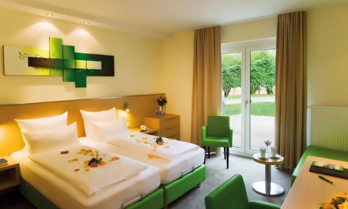 Pirna Casa | Habitación doble superior, ducha, aseo - aktiv Sporthotel