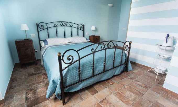 Castel del Piano Apartamento | double room with additional bed