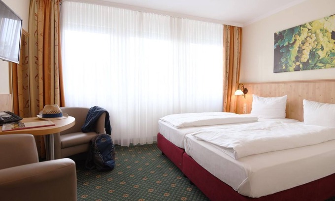 Loef Casa | Double room with balcony - HP Non Refundable BI -2P - Moselstern Parkhotel