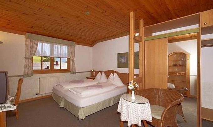 Sankt Michael im Lungau Otro | Double room with shower, WC - Blasiwirt, Landgut