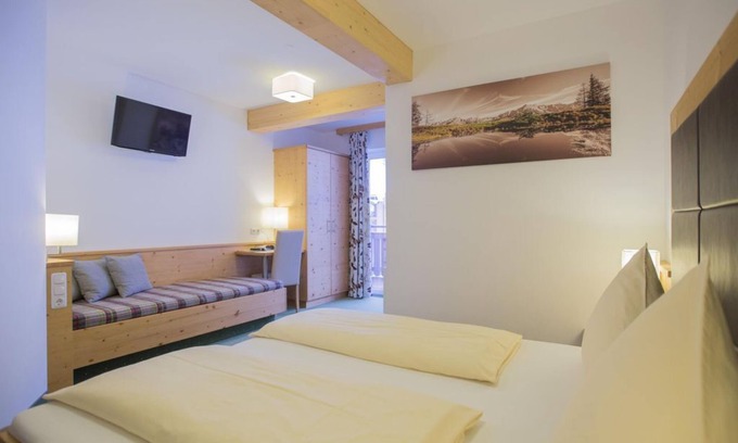 Kleinarl Cama Y Desayuno | Habitación doble con ducha, WC - Ennskraxblick, hotel