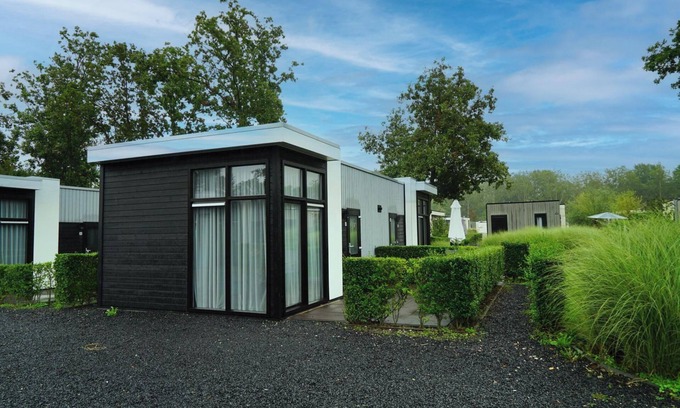 Velsen-Zuid Casa | Double room with terrace