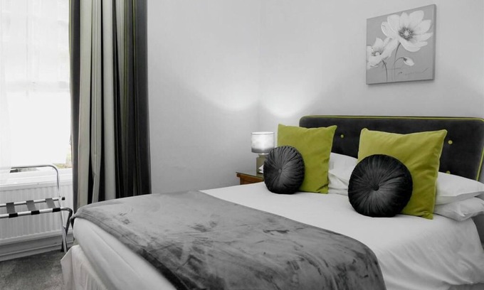 Mumbles Cama Y Desayuno | Habitacion Doble-Superior-Baño en la habitacion